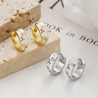 Anting Hoop Bunga Fashion Wanita Grosir untuk Sehari-hari, Berlapis Emas dengan Desain Tulip Enamel Putih Perak Sterling 925