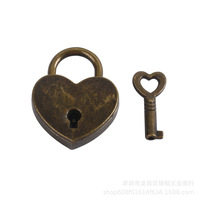 Vente chaude Petit Cadenas En Forme De Coeur En Métal Mini Serrure avec Clé pour Boîte À Bijoux Boîte De Rangement Journal Livre