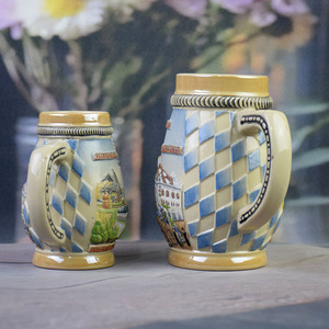 Jarra de Cerveza de Porcelana Estilo Alemán Clásico con Asa, Diseño de Relieve de Monumentos de Múnich, Sublimación, Ecológica, Reutilizable, Temática de Baviera - Product Image 4