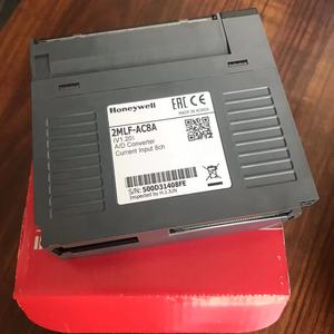 Controlador Programable ORIGINAL con Convertidor A/D 2MLF-AC8A/2MLF-AV8A/2MLF-DO32A/2MLF-DI32A - Product Image 1