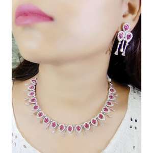 Ensemble ras du cou et collier traditionnel AD Collection de bijoux de mariée de créateur pour les mariages Or comme matériau principal - Product Image 6