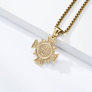 Collar con Colgante <span class=keywords><strong>de</strong></span> Cruz <span class=keywords><strong>de</strong></span> San Benito, Estilo Hiphop, Medalla <span class=keywords><strong>de</strong></span> Exorcismo, Amuleto para Hombre, Marca KRL - Product Image 2