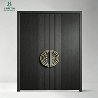 Porte d'entrée double en aluminium moulé gaufré, fabrication en gros pour projet de villa en Arabie Saoudite, porte d'ingénierie à motif personnalisé