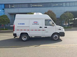 Camión Refrigerado <span class=keywords><strong>Iveco</strong></span>, un Vehículo Especial para el Transporte de Mariscos, Helados y Frutas en Ciudades - Product Image 3
