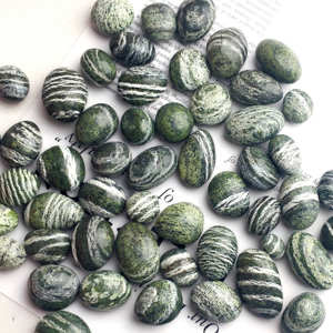 Fournitures de sorcellerie en gros : Pierre roulée de jaspe zèbre vert pour la décoration intérieure ou comme souvenir - Product Image 1