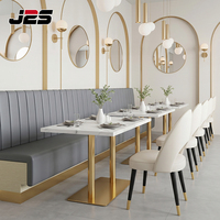 Ensemble table et chaises de restaurant J2S en marbre moderne avec base métallique pour café, projets de restauration commerciale écologiques