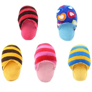 Juguete para Perro de Peluche Resistente a Mordidas, Zapatillas de Simulación, Alivio del Aburrimiento y el Estrés para Cachorros, con Sonido - Product Image 1