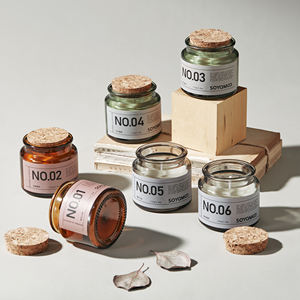 <span class=keywords><strong>Bougie</strong></span> parfumée artisanale moderne en cire <span class=keywords><strong>de</strong></span> soja avec couvercle en <span class=keywords><strong>bois</strong></span>, aromathérapie, décoration d'intérieur pour bars, pour Noël, Diwali, échantillon gratuit - Product Image 1