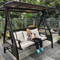 Balançoire extérieure: Jardin de cour/balcon Chaises suspendues solaires imperméables extérieures de fonte d'aluminium, doubles chaises à bascule et balançoires