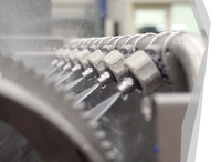 Automatische omzetkrattenwas- en desinfectiemachine, commerciële krattenwasser voor slachthuizen en groenteverwerkingsbedrijven