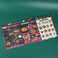Menu en papier imprimé numérique personnalisé en gros avec logo personnalisé, papier laminé imperméable, finition gaufrée pour les bars et les restaurants