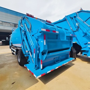 CLW Compactor Rear-loading High Capacity Garbage Transporting Transfer Vehicle Diesel Fuel <b>Waste</b> Garbage Truck - Product Image 5
