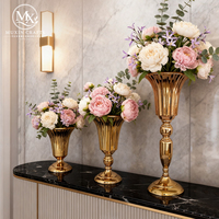 Support à fleurs de haute qualité pour décoration de fête, anniversaire, banquet, mariage, centre de table, vase en métal cannelé argenté ou doré