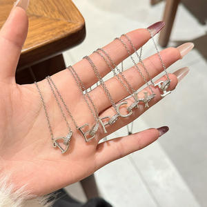 สร้อยคอประดับเพชรแท้ 26 ตัวอักษร สำหรับผู้หญิง รุ่นใหม่ปี 2025 ดีไซน์หรูหราแบบเฉพาะกลุ่ม - Product Image 6