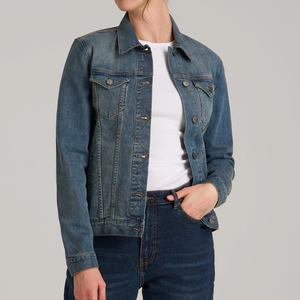 Chaqueta Vaquera de Algodón para Mujer con Dobladillo Asimétrico y Costuras en Contraste, Detalles de Borde Deshilachado, Transpirable, Ecológica, Moderna y Juvenil - Product Image 2