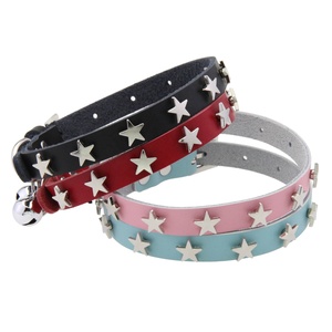 Nouveau collier de chat en cuir pour animaux de compagnie étoile pentagonale rivetée cloche chat chien cou collier accessoires pour animaux de compagnie - Product Image 1