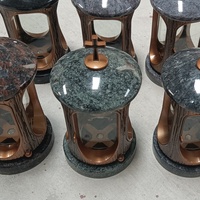 Lanterne funéraire européenne en granit vert Oliver, lampe commémorative pour cimetières, design personnalisable, faible MOQ, plusieurs couleurs de pierre