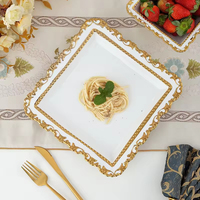 Service de Table en Céramique Royale de Luxe 16 Pièces Réutilisable avec Incrustation Dorée Assiettes en Porcelaine Style Classique Gaufré pour Usage Domestique Personnalisable