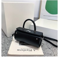 Sac à main rétro en forme de cylindre pour femmes, sac bandoulière en cuir PU avec fermoir métallique et poignée supérieure