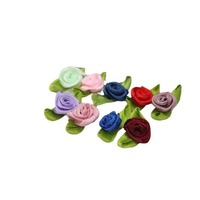 Mini fleur en ruban de satin de 3 cm (1,2 pouces) avec feuille de rose, écologique, faite à la main, pour applique, vêtements, épingles à cheveux, artisanat DIY