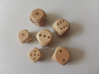 Dés en bois gravés au laser personnalisés de 10 mm, 12 mm, 16 mm, dés carrés pour jeux de rôle, dés personnalisés avec lettres de l'alphabet anglais