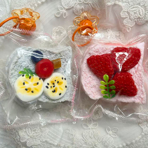 Juguete Blandito de Espuma PU con Forma de Tostada de Ascenso Lento QYS, Juguete Antiestrés con Forma de Comida, Regalo - Product Image 4