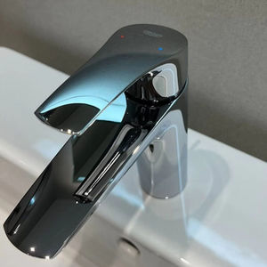 <span class=keywords><strong>Robinet</strong></span> de lavabo allemand <span class=keywords><strong>GROHE</strong></span> à trou unique et à poignée unique pour <span class=keywords><strong>eau</strong></span> chaude et <span class=keywords><strong>froide</strong></span> 23322003 - Product Image 3