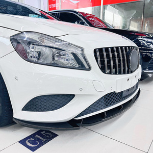 ลิ้นกันชนหน้ารถยนต์ Mercedes-Benz A-Class W176 รุ่น Amp-Z สีดำเงา ลายคาร์บอนไฟเบอร์ ผิวด้าน - Product Image 2