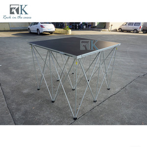 Plateforme de scène pliable en aluminium RK avec surface antidérapante pour utilisation en extérieur - Product Image 6