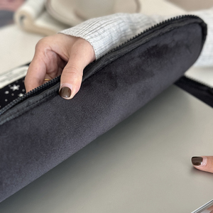 Funda para Portátil con Diseño de Estrellas para Mujer, Bolsa de Terciopelo Suave para Computadora Portátil, Funda Protectora Moderna para Laptop, Lista para Enviar al por Mayor - Product Image 4