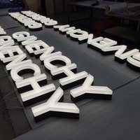 Lettres 3D personnalisées logo de boutique panneau lumineux acrylique lettre led enseigne d'intérieur boutique extérieur magasin mur 3d signalisation
