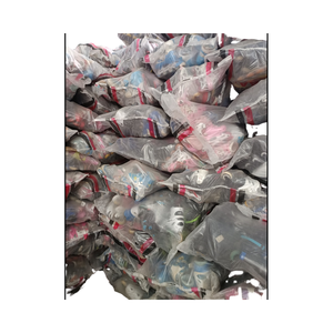 Patins à roulettes d'occasion pour enfants et adultes, vente en gros de chaussures pour hommes et femmes - Product Image 1