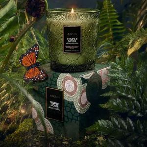 AIKUN Luxury <b>Gift</b> <b>Boxed</b> Frosted Glass Scented Candle Jar <b>Gift</b> Set Private Label Bulk Candle for Christmas Wedding Party Favor - Product Image 3