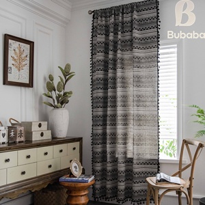 Tenda Alta Personalizzabile BUBABA in Stile Bohémien, Jacquard Geometrico Bianco e Nero con Nappine Nere, Oscurante - Product Image 2