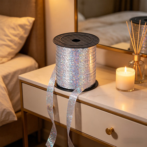 ริบบิ้นผ้าซาตินสีเงินประกายเงาทนทาน 500 ม. อุปกรณ์ตกแต่งปาร์ตี้คริสต์มาส - Product Image 5