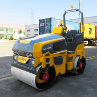 Rouleau compresseur vibrant tandem compact de type chenillé 3 tonnes pour petite chantier de construction