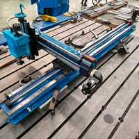 Machine de fraisage linéaire portable pour la surface des rails de laminage d'usine sidérurgique