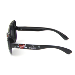 Vente en gros Lunettes de soleil œil de chat rétro avec verres dégradés en plastique floral Monture <span class=keywords><strong>rouge</strong></span> unisexe pour hommes et femmes Commerce extérieur <span class=keywords><strong>Amazon</strong></span> - Product Image 4