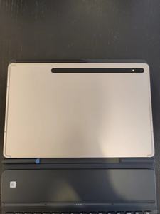 แท็บเล็ต Samsung Galaxy <span class=keywords><strong>Tab</strong></span> <span class=keywords><strong>S8</strong></span> <span class=keywords><strong>Plus</strong></span> <span class=keywords><strong>5G</strong></span> - หน้าจอ Super AMOLED 12.4 นิ้ว 120Hz, ชิปเซ็ต Snapdragon 8 Gen 1, กันน้ำระดับ IP68, สภาพเหมือนใหม่ 99% (Refurbished) - Product Image 1