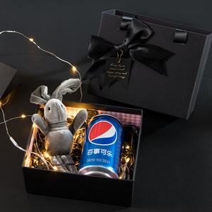 Hot Sale Shoes Clothes Watch <b>Gift</b> Paper <b>Box</b> with Handle - Product Image 2