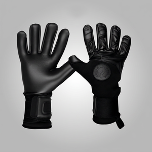 Gants de gardien de but de football professionnels Oozie Sports en latex allemand avec logo personnalisé, fermeture auto-agrippante et impression en caoutchouc surélevée – USA - Product Image 1