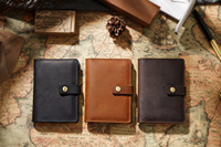 Portefeuille de voyage vintage pour homme en cuir de vachette pleine fleur Crazy Horse, porte-passeport 3-en-1 avec motif personnalisé, fabriqué en Chine