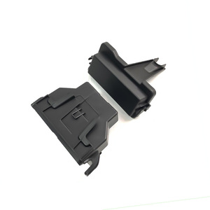 Boîtier de fusibles Mercedes-Benz Smart 453, sections supérieure et inférieure, 453400024 4535400050, matériau ABS - Product Image 1
