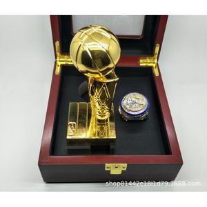 Ensemble bague et trophée de champion des Cleveland Cavaliers, 12 cm, en alliage de zinc, article pour fans de basketball, gravure durable - Product Image 3