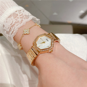 Montre de luxe personnalisée <span class=keywords><strong>pour</strong></span> femmes avec cadran hexagonal, face en nacre, mouvement à quartz étanche, cadeau - Product Image 2