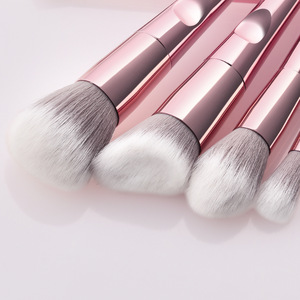 Juego de 10 Brochas de Maquillaje Profesionales de Alta Calidad, Brochas de Maquillaje Sintético Suave y Sedoso para Base, Corrector y Abanico, Compatibles y Personalizables - Product Image 5