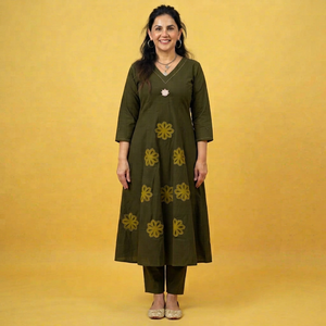 Ensemble Kurti et pantalon pour femme Twin Feet, vert, en coton premium, style traditionnel, coupe trapèze, longueur genou, séchage rapide, printemps, été, automne, mariage - Product Image 1