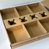 Boîtes de présentation en papier colorées pour fêtes, chocolats, plateaux de traiteur et emballages alimentaires en gros