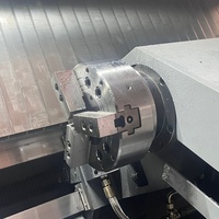 Tour CNC GSK à double broche haute précision, 12/15 stations, robuste, à commande numérique, avec tourelle motorisée, rail rigide et lit incliné, pour usinage de précision