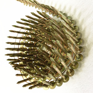 Гвозди кровельные BLUEKIN CRN1, 3600 шт. в упаковке, 3/4 дюйма, гладкие, оцинкованные, в рулоне, с большой головкой и острым концом, для самостоятельной установки - Product Image 4